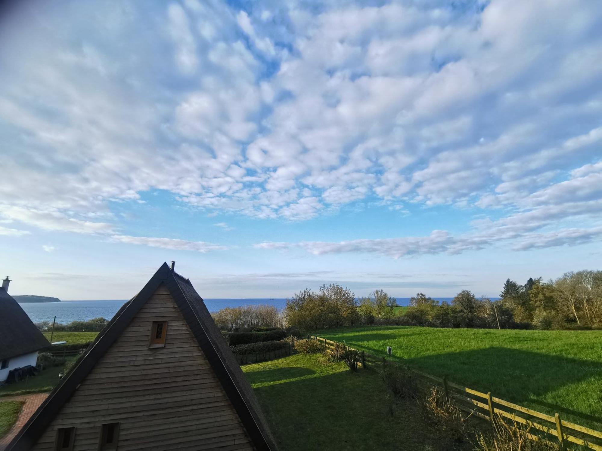 Holiday home Reetdach Ferienhaeuser