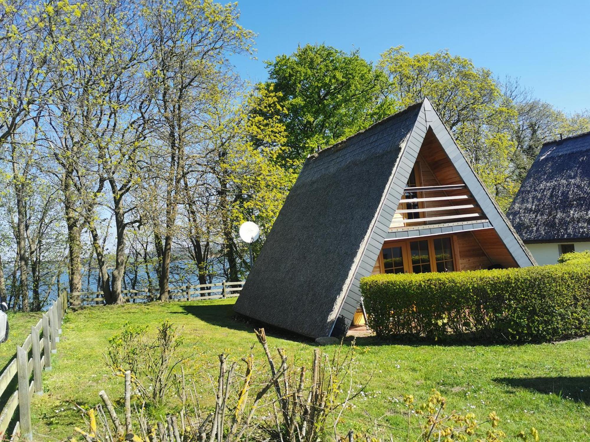 Reetdach Ferienhaeuser Holiday home