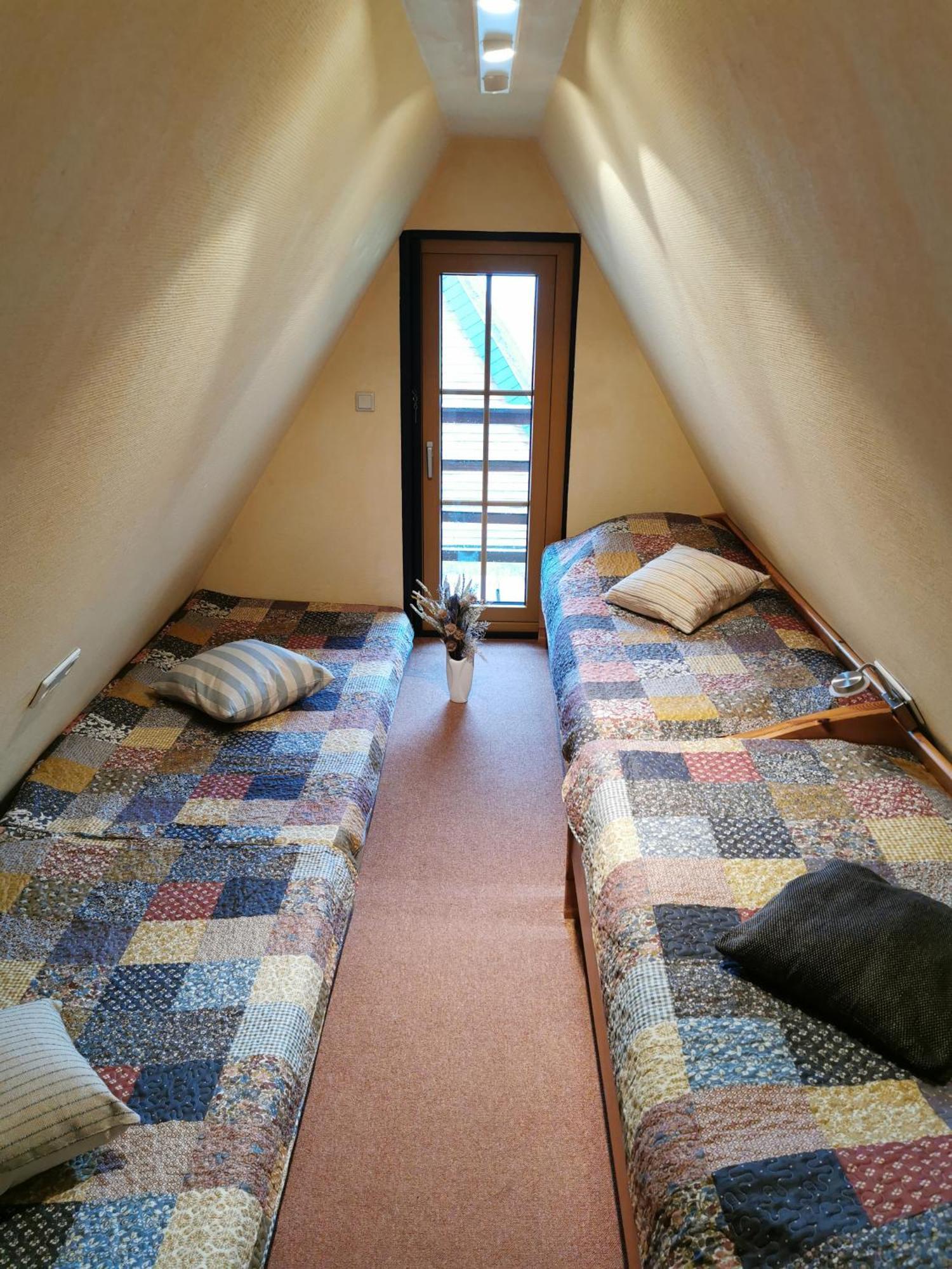 Holiday home Reetdach Ferienhaeuser Alt Reddevitz