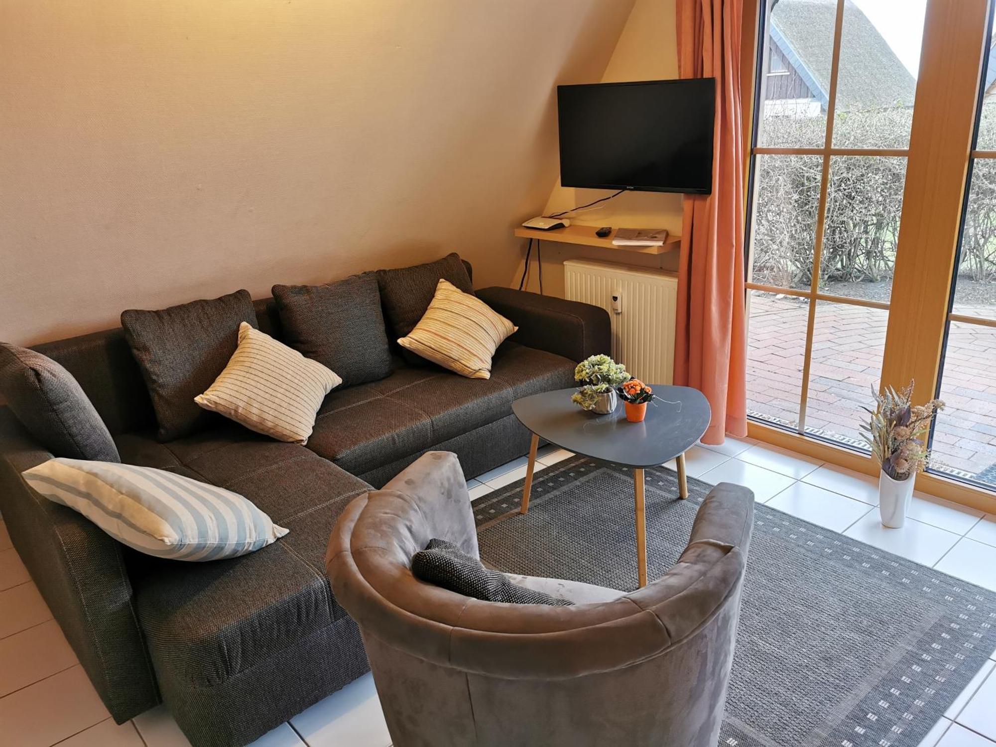 Holiday home Reetdach Ferienhaeuser *